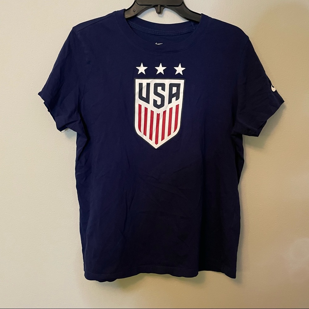 Nike Womens USA short sleeve shirt